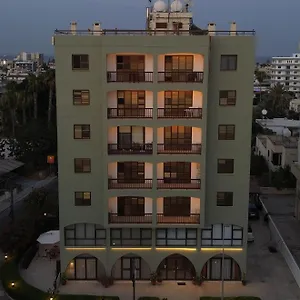 ** Ξενοδοχείο με διαμερίσματα Layiotis Κύπρος
